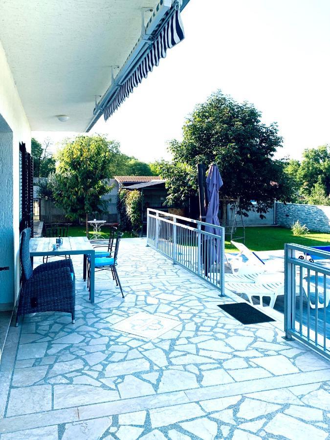 Villa Endi,A Gem Near Sibenik Unesic Bagian luar foto